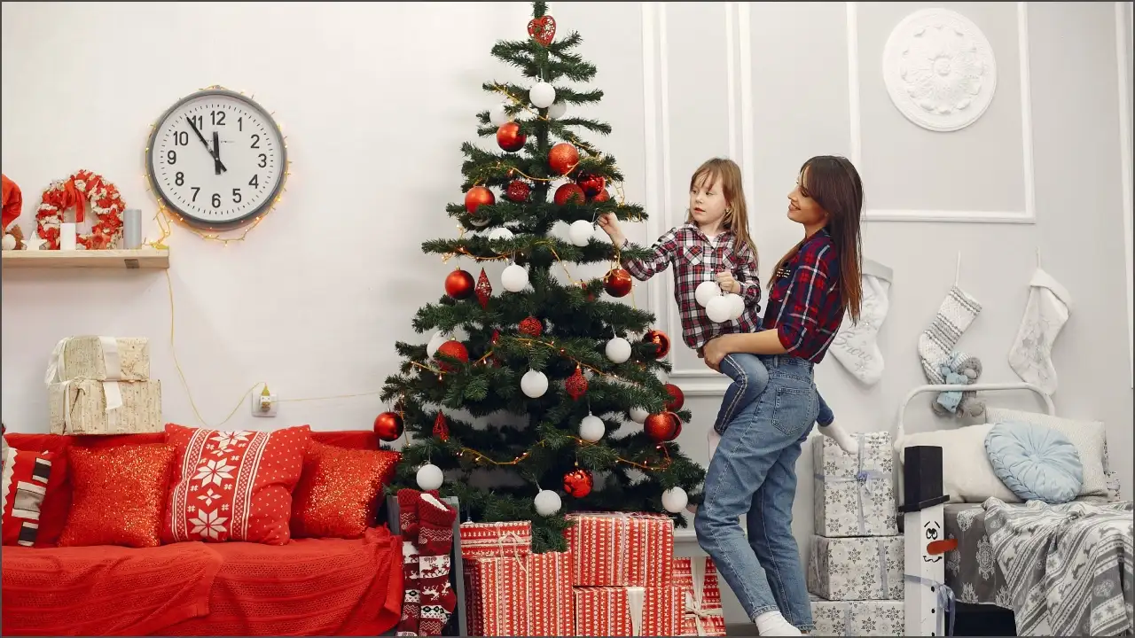 Which Flowers Bring Festive Charm and Elegance to Your Christmas Party Decor